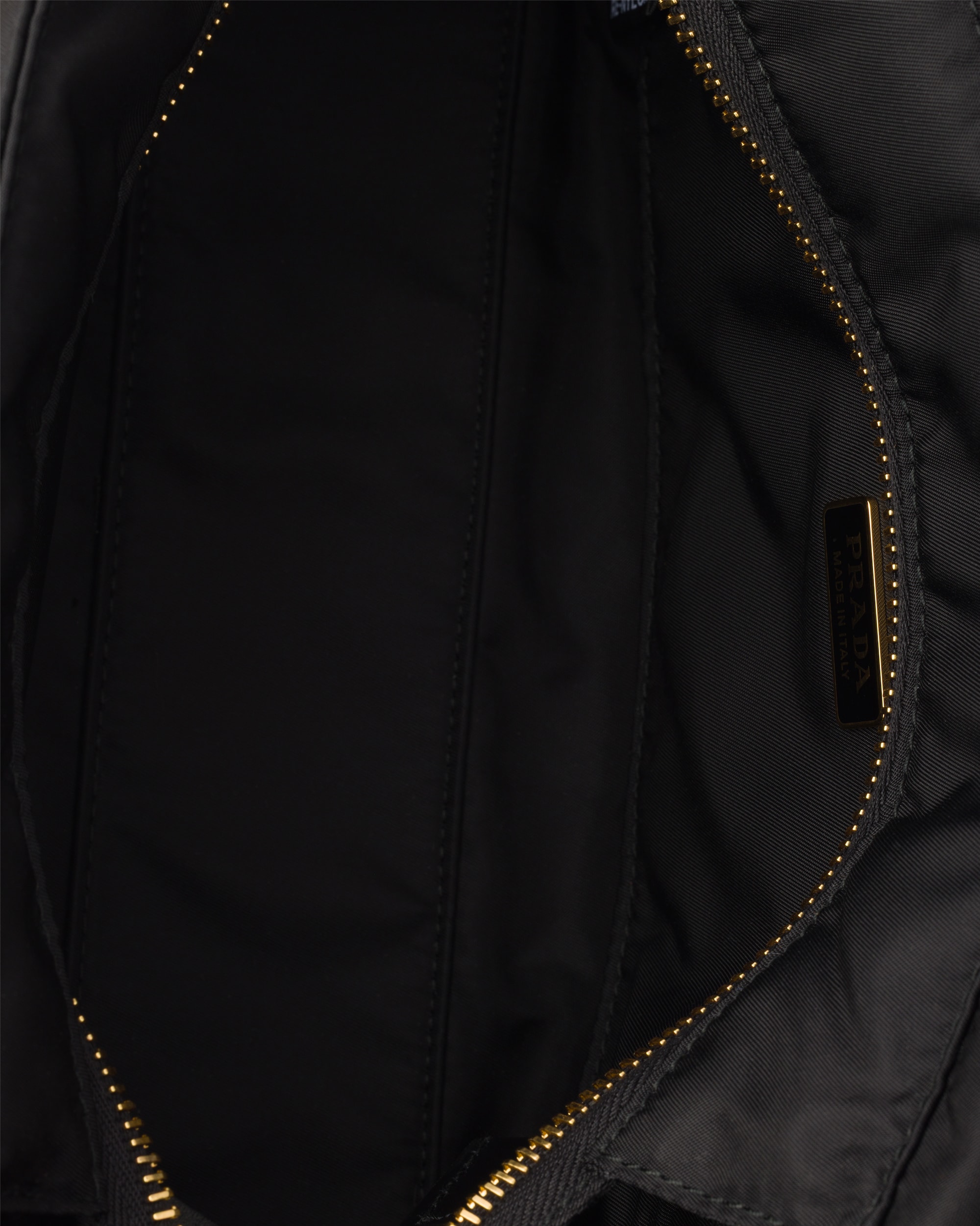 Prada Explore medium Re-Nylon shoulder bag with flap - Image 5